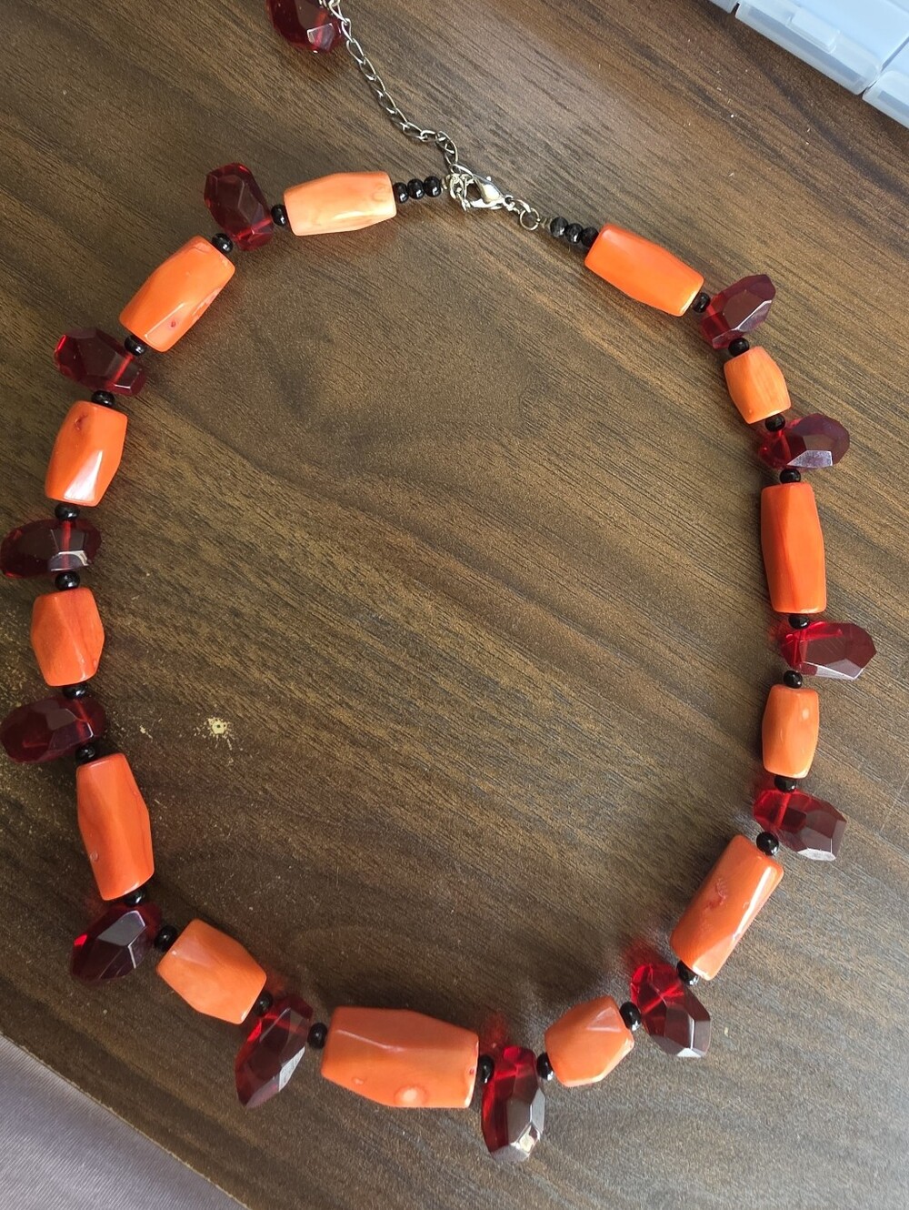 Chunky Banded Carnelian Agate & Faceted Red Lucite Statement Necklace